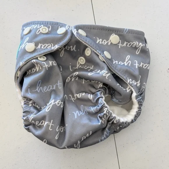 Pampers Pure Hybrid Cloth Diapers New/Never Used. Comes with 12. OS.